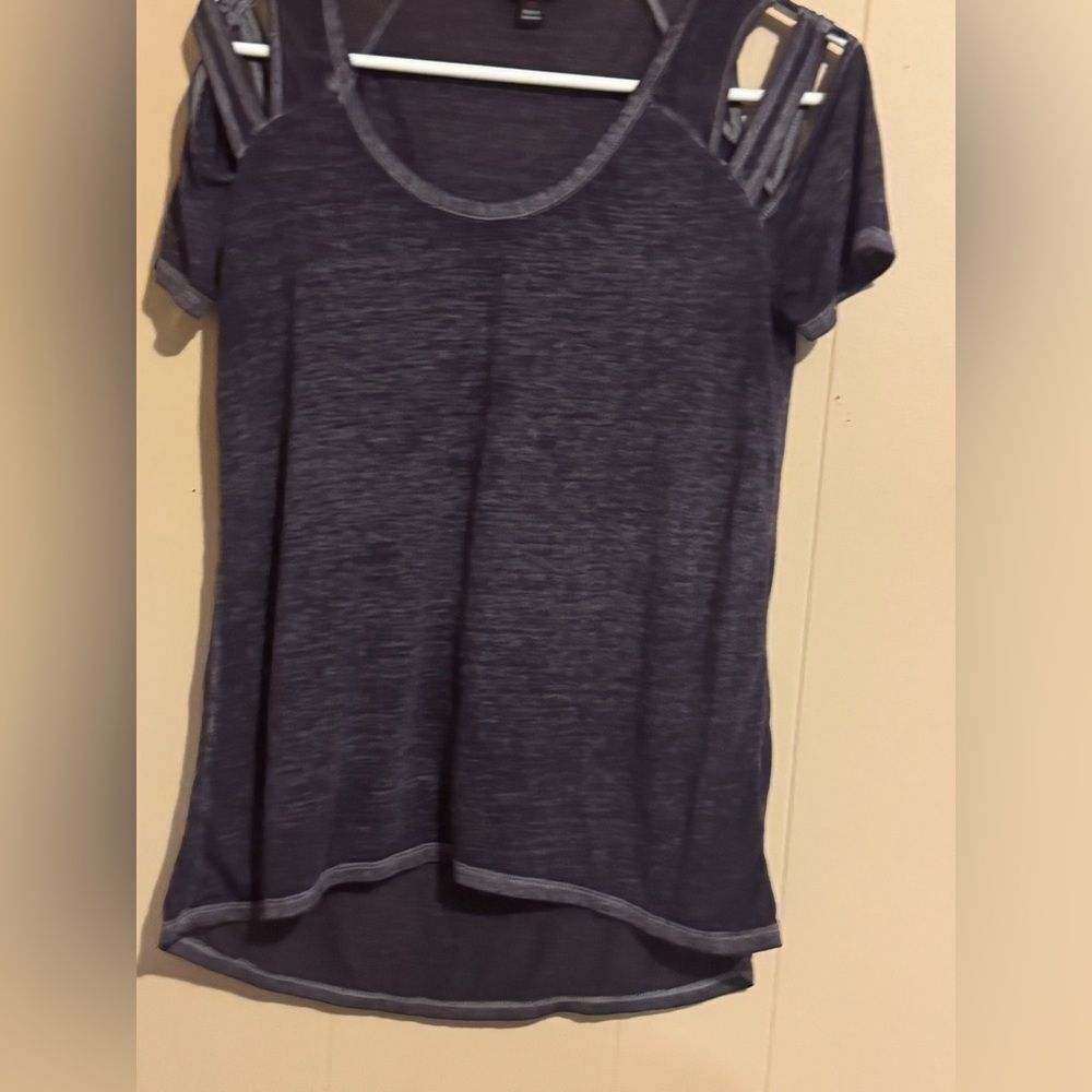 ROCK AND REPUBLIC Women XS Strappy Lightweight Tee shirt‎ Top